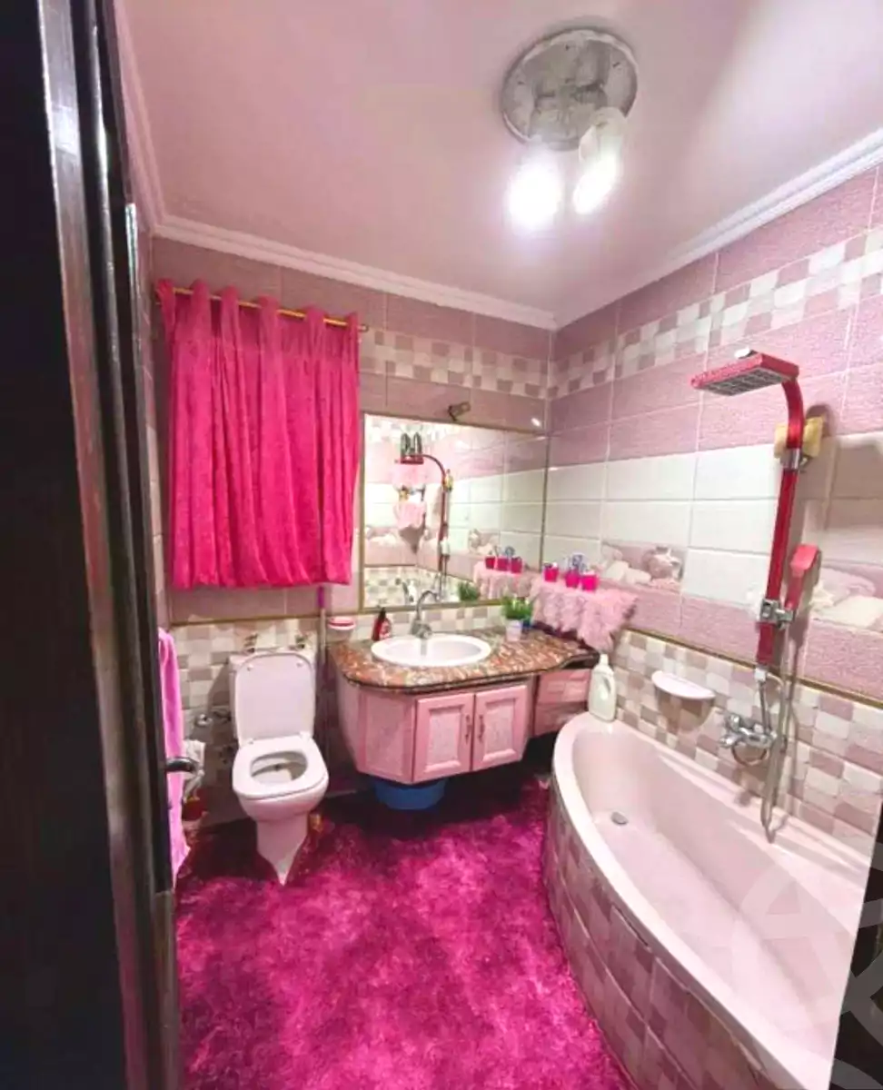 https://aqarmap.com.eg/ar/listing/7123341-for-sale-alexandria-sydy-bshr-sydy-bshr-bhry-gamal-abd-el-nasir-st