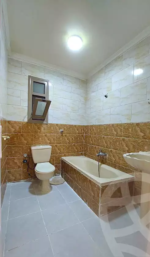 https://aqarmap.com.eg/ar/listing/7123354-for-sale-alexandria-al-agamy-shataa-el-nakheel