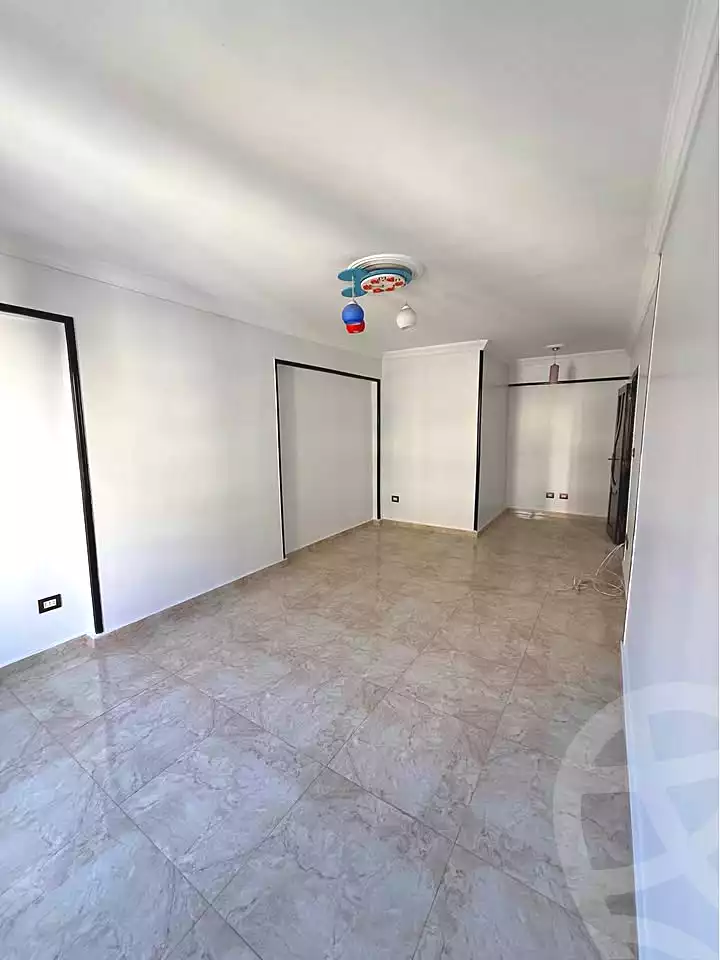 https://aqarmap.com.eg/ar/listing/7123392-for-sale-alexandria-el-mandara-shr-jml-bd-lnsr
