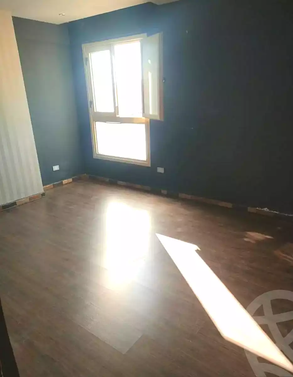 https://aqarmap.com.eg/en/listing/7123431-for-rent-alexandria-ganaklis