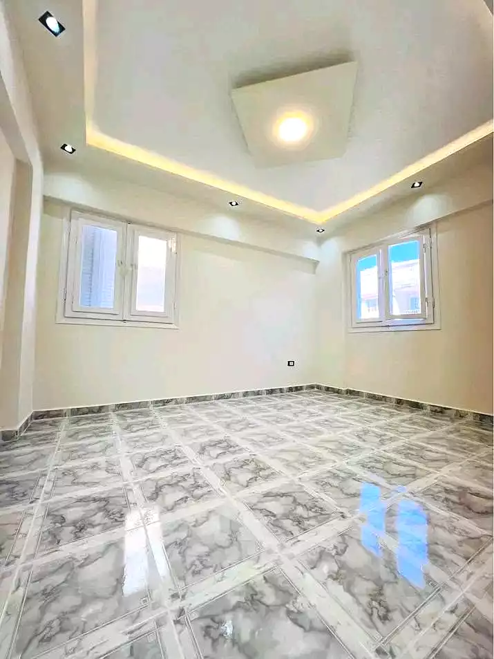 https://aqarmap.com.eg/ar/listing/7123469-for-sale-alexandria-al-agamy-shataa-el-nakheel