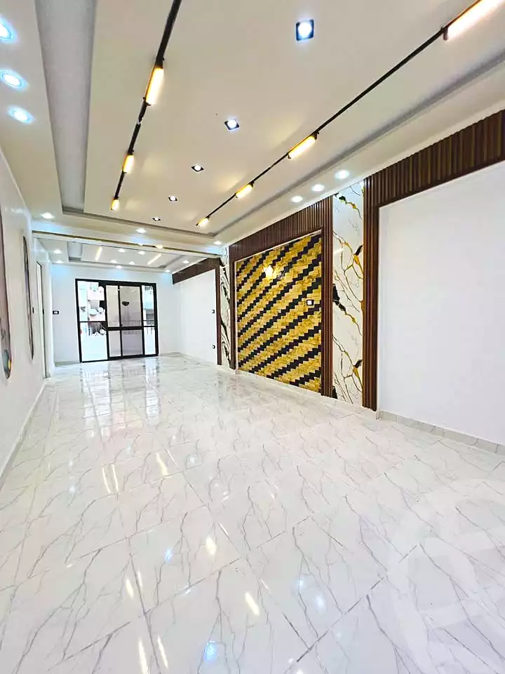 https://aqarmap.com.eg/ar/listing/7123474-for-sale-alexandria-al-agamy-shataa-el-nakheel