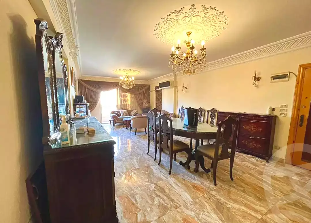 https://aqarmap.com.eg/ar/listing/7123467-for-sale-alexandria-camp-cesar-port-said-street
