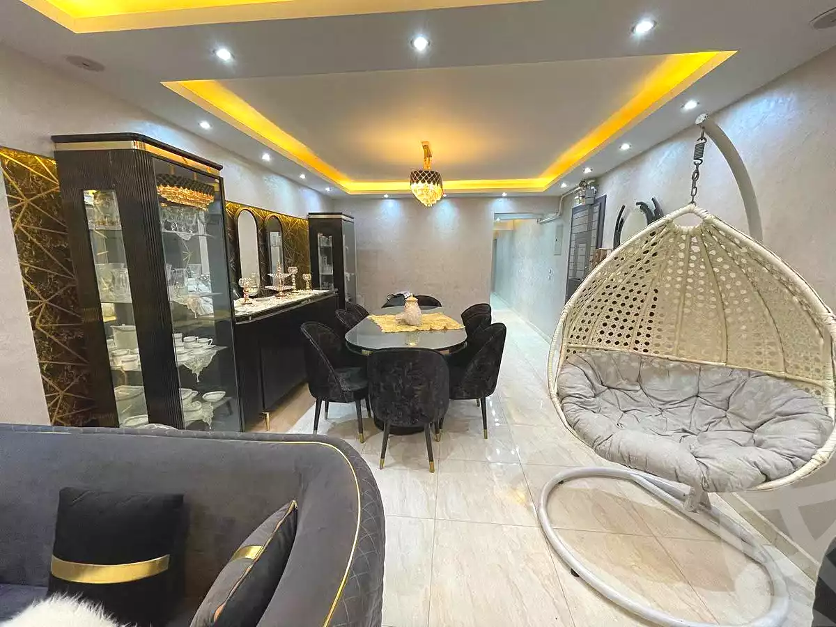 https://aqarmap.com.eg/ar/listing/7123515-for-sale-cairo-ain-shams-jsr-lswys