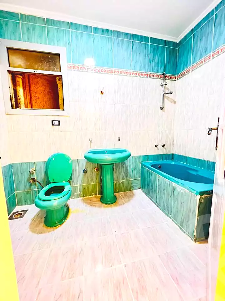 https://aqarmap.com.eg/ar/listing/7123560-for-sale-alexandria-al-agamy-shataa-el-nakheel