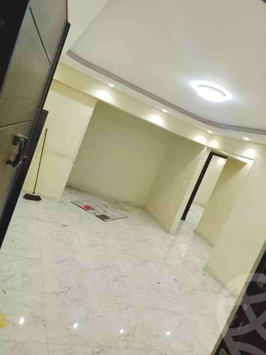 https://aqarmap.com.eg/ar/listing/7123667-for-rent-cairo-helwan-helwan-el-sharkeya-gaafar-st