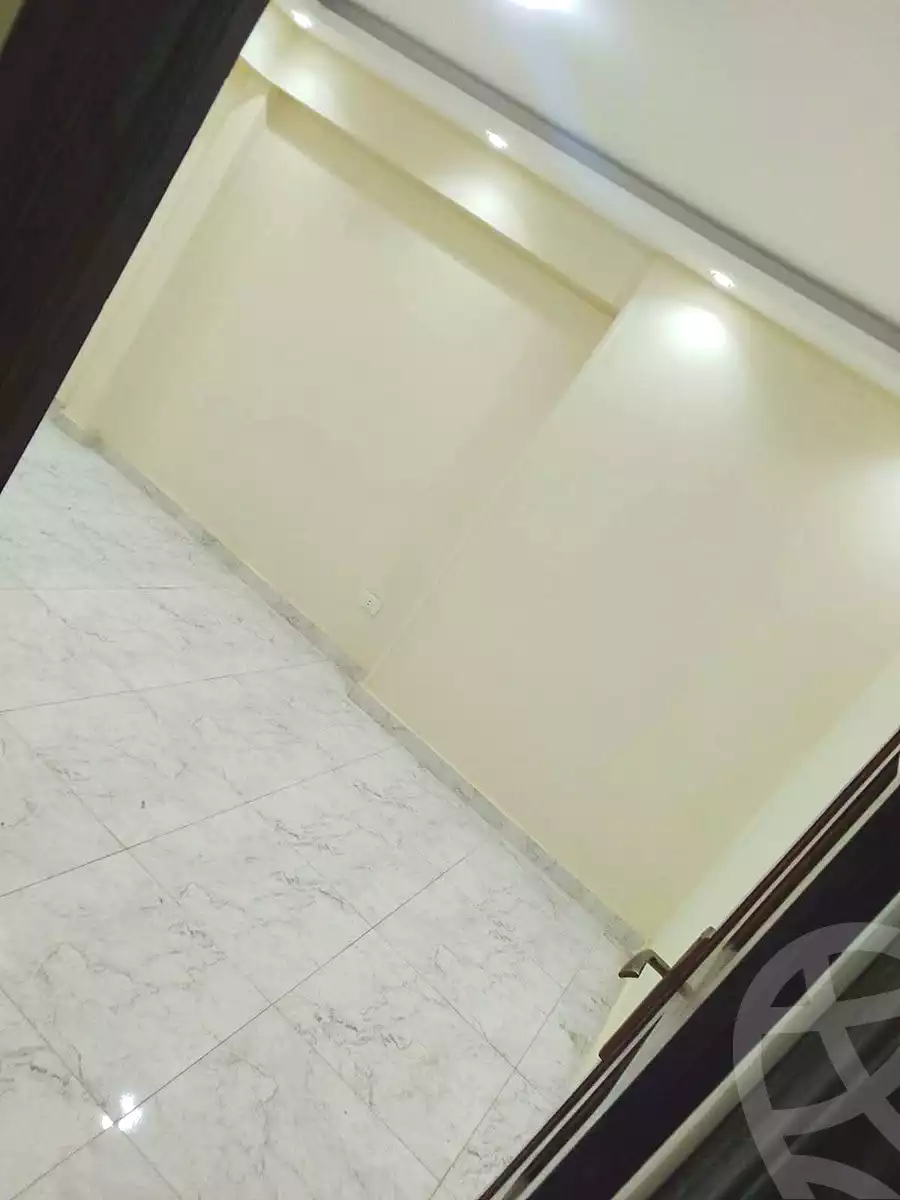 https://aqarmap.com.eg/ar/listing/7123667-for-rent-cairo-helwan-helwan-el-sharkeya-gaafar-st