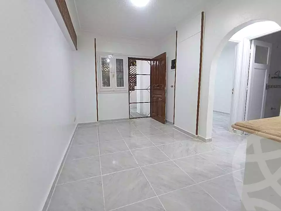 https://aqarmap.com.eg/ar/listing/7123733-for-sale-alexandria-al-agamy-shataa-el-nakheel