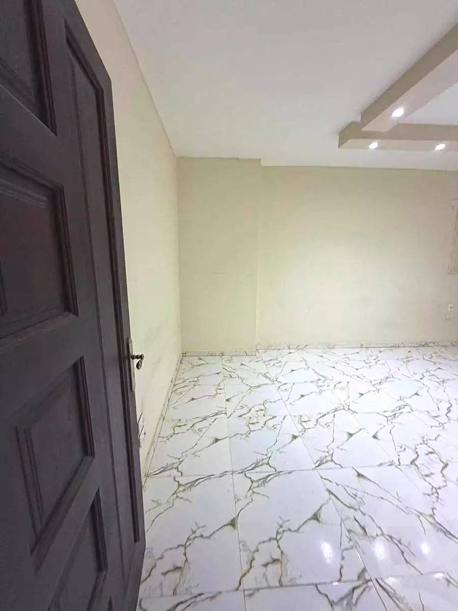 https://aqarmap.com.eg/en/listing/7123799-for-rent-cairo-elnozha-Streettt-27