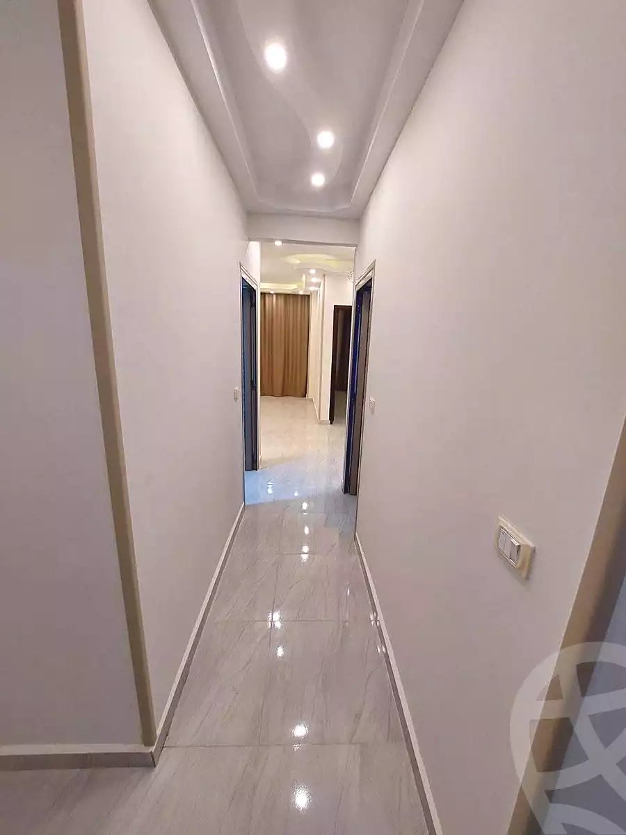 https://aqarmap.com.eg/en/listing/7123938-for-sale-cairo-helwan-helwan-el-sharkeya-saleh-sobhy-st