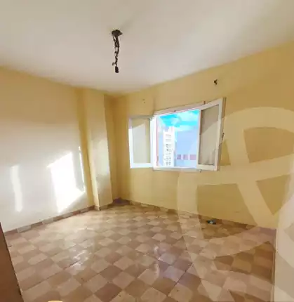 https://aqarmap.com.eg/en/listing/7124035-for-sale-alexandria-camp-cesar-mamfeis-st
