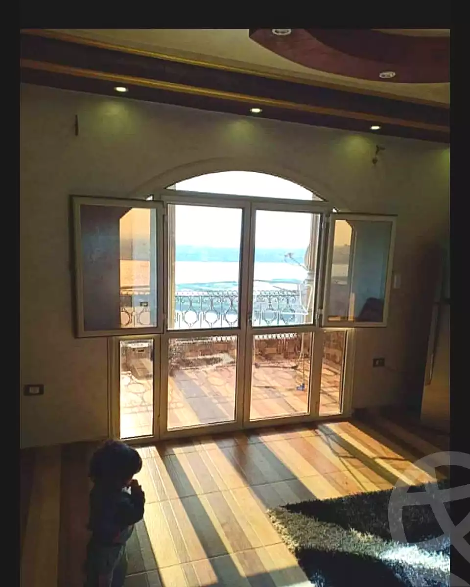 https://aqarmap.com.eg/ar/listing/7124120-for-sale-cairo-helwan-hadayek-helwan-nile-corniche-st