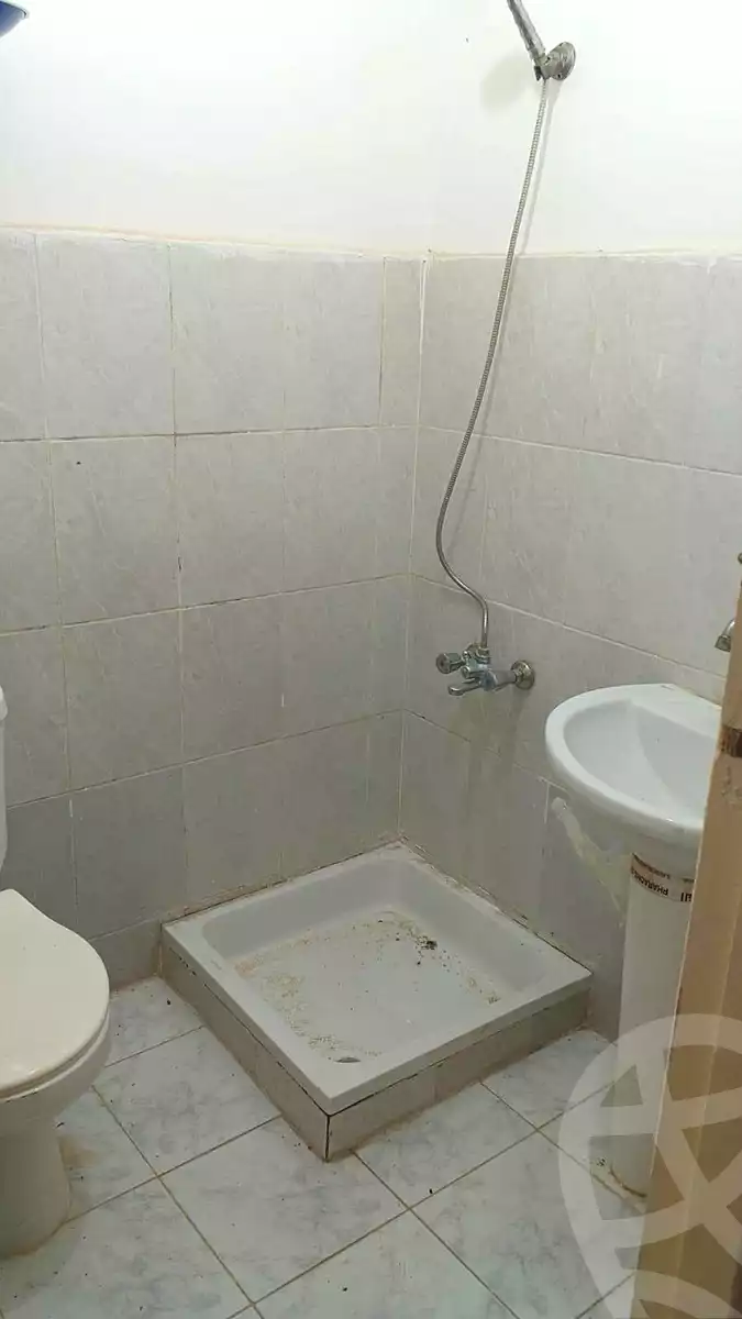 https://aqarmap.com.eg/ar/listing/7124308-for-sale-alexandria-al-agamy-lbytsh-shahr-al-assal-st