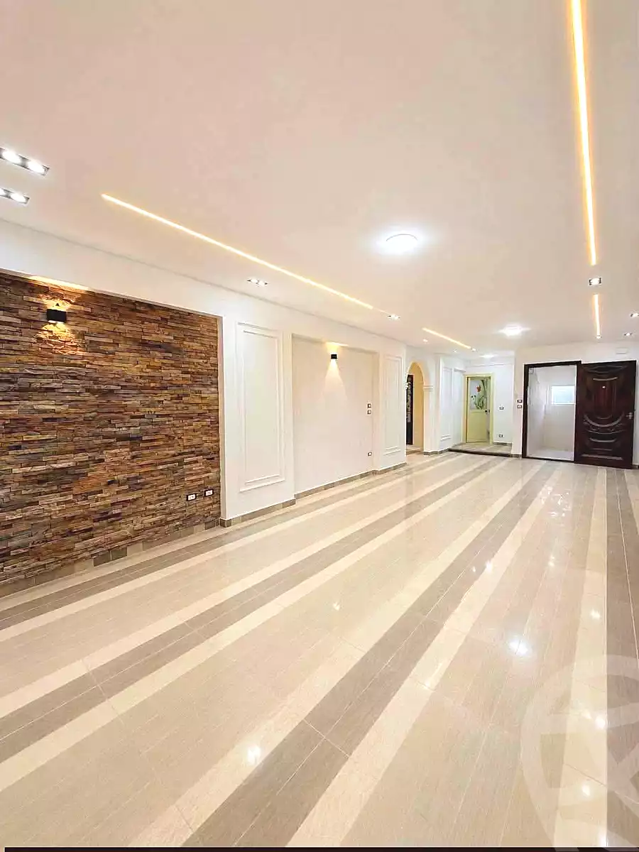 https://aqarmap.com.eg/ar/listing/7124411-for-sale-alexandria-al-agamy-lbytsh-el-reyad-st