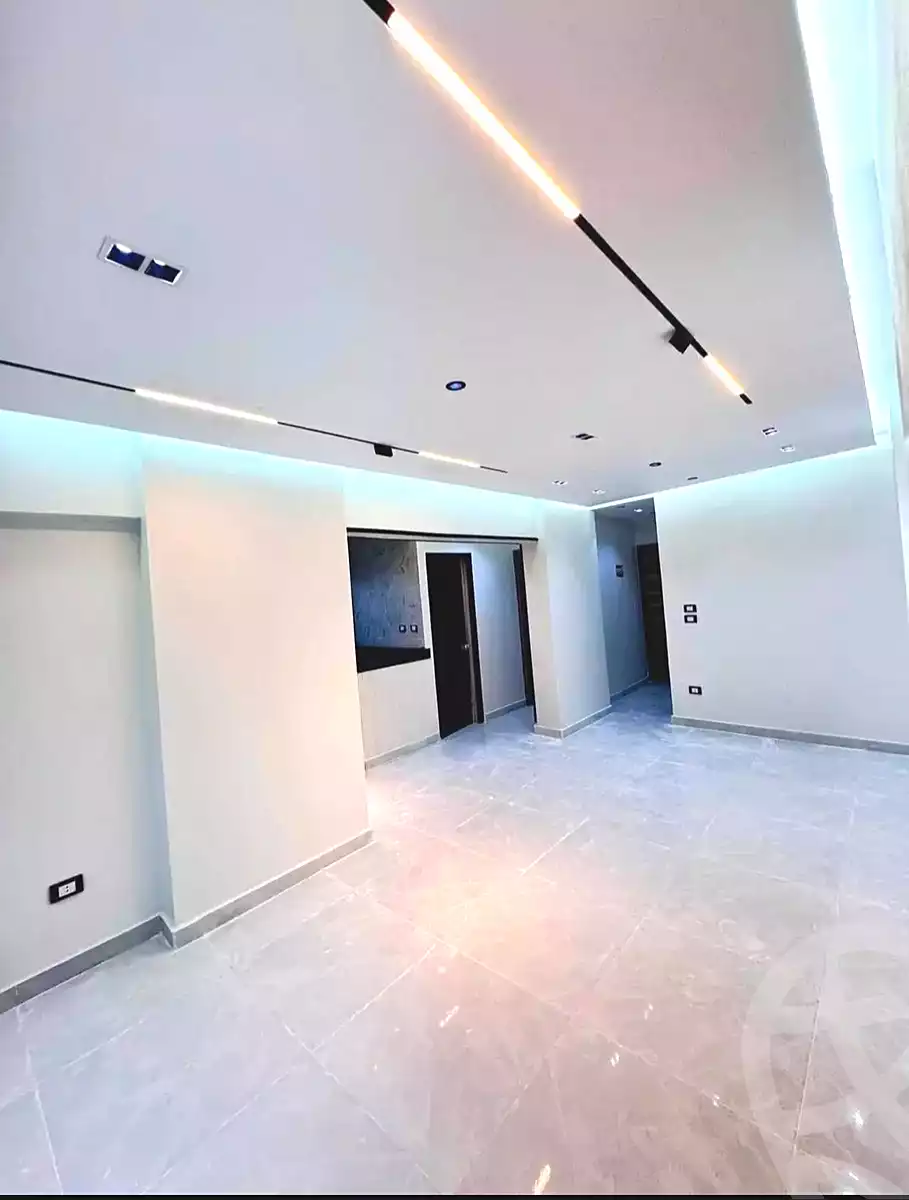 https://aqarmap.com.eg/ar/listing/7124624-for-sale-alexandria-al-agamy-lbytsh-bianchiii