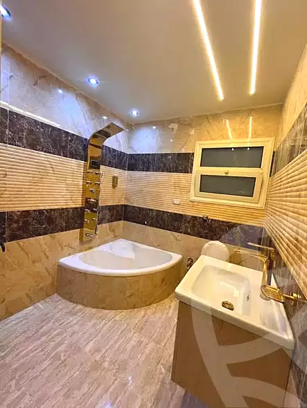 https://aqarmap.com.eg/ar/listing/7124871-for-sale-alexandria-al-agamy-lbytsh-bianchiii