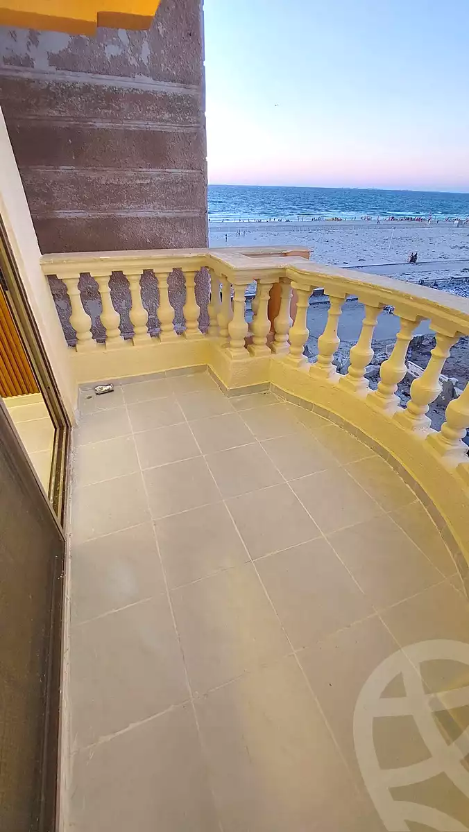 https://aqarmap.com.eg/ar/listing/7124864-for-sale-alexandria-al-agamy-shataa-el-nakheel