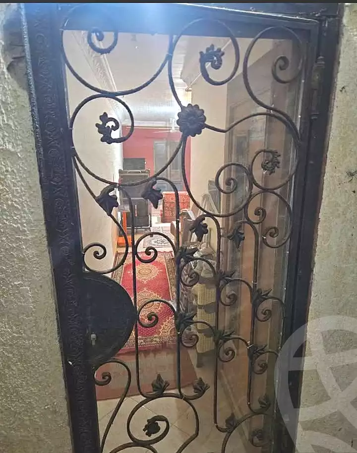 https://aqarmap.com.eg/ar/listing/7124874-for-sale-alexandria-al-agamy-bw-ywsf