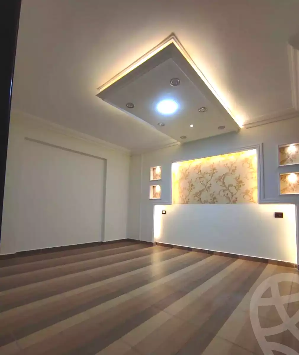 https://aqarmap.com.eg/ar/listing/7124892-for-sale-alexandria-miami-amin-khirat-al-ghandour-st