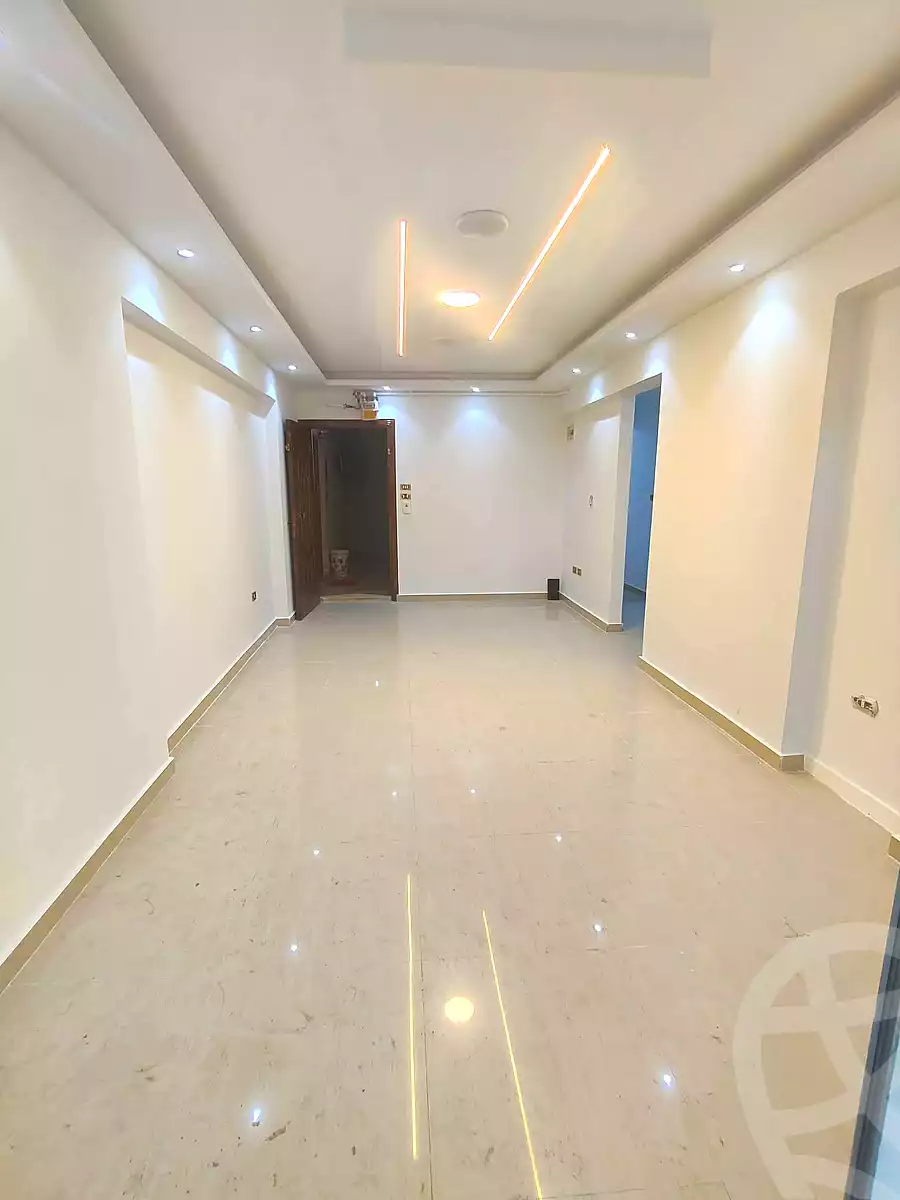 https://aqarmap.com.eg/ar/listing/7124939-for-rent-alexandria-sydy-bshr-sydy-bshr-bhry-khalil-hamada-st