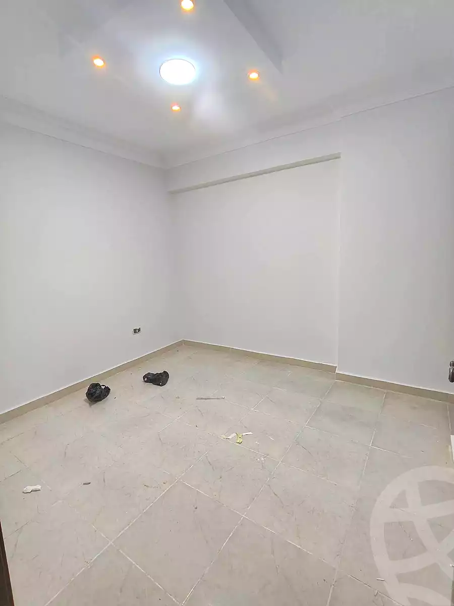 https://aqarmap.com.eg/ar/listing/7124939-for-rent-alexandria-sydy-bshr-sydy-bshr-bhry-khalil-hamada-st