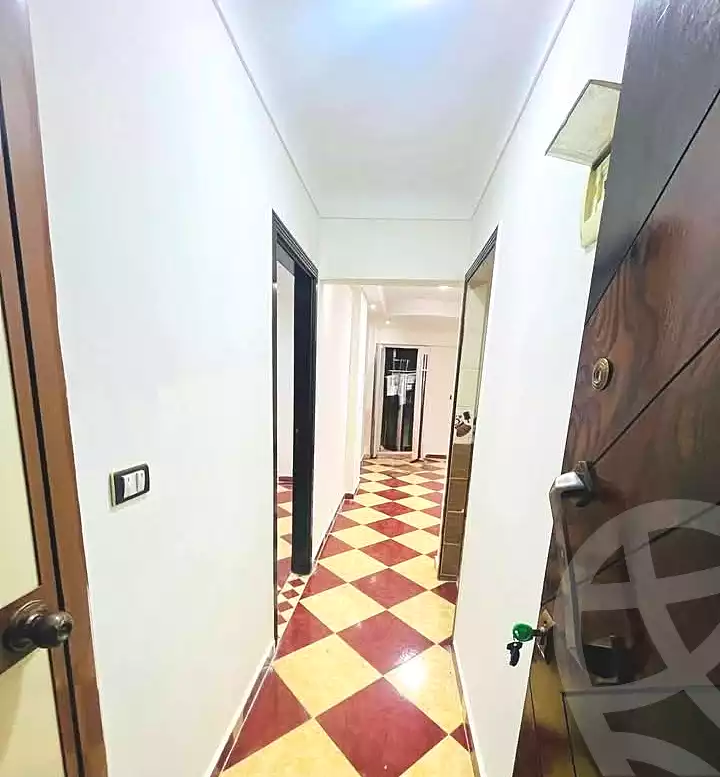 https://aqarmap.com.eg/en/listing/7125364-for-sale-alexandria-lsywf-el-falki