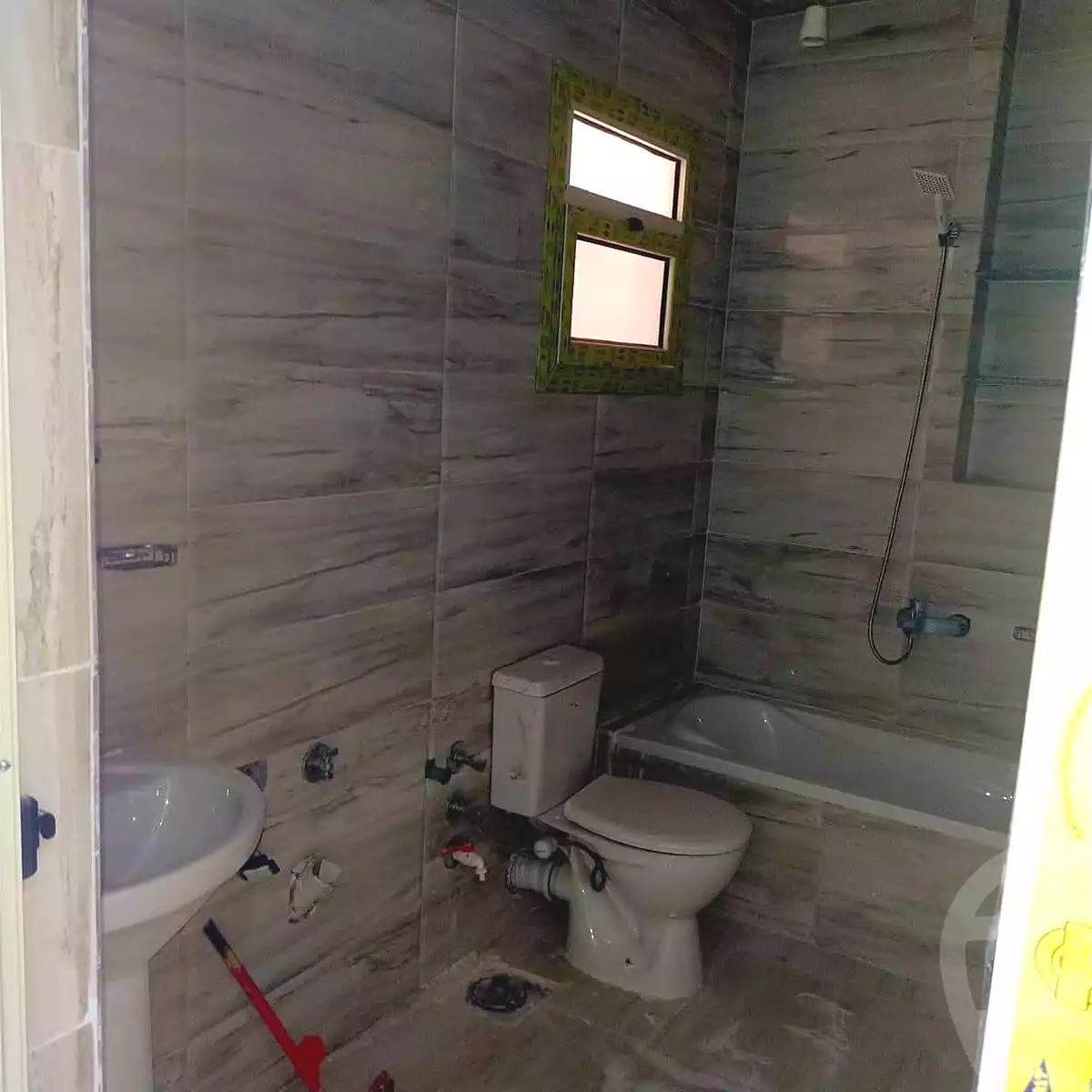 https://aqarmap.com.eg/ar/listing/7125440-for-sale-alexandria-al-agamy-lbytsh
