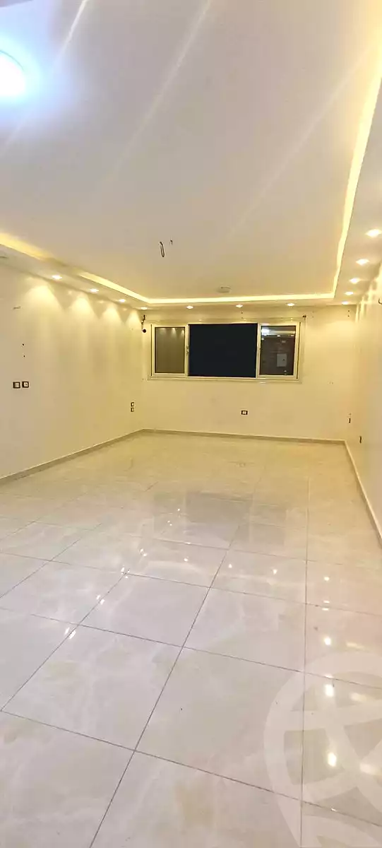 https://aqarmap.com.eg/ar/listing/7125520-for-sale-cairo-helwan-hadayek-helwan-nile-corniche-st