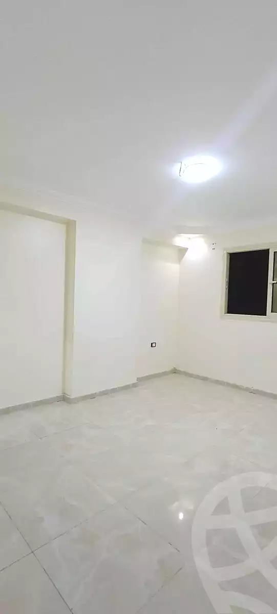 https://aqarmap.com.eg/ar/listing/7125520-for-sale-cairo-helwan-hadayek-helwan-nile-corniche-st