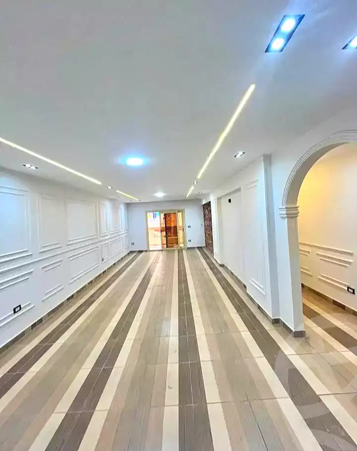 https://aqarmap.com.eg/ar/listing/7125524-for-sale-alexandria-al-agamy-lbytsh-el-reyad-st