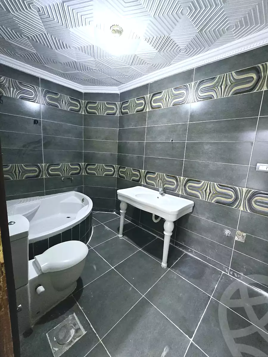 https://aqarmap.com.eg/ar/listing/7125680-for-sale-alexandria-al-agamy-shataa-el-nakheel
