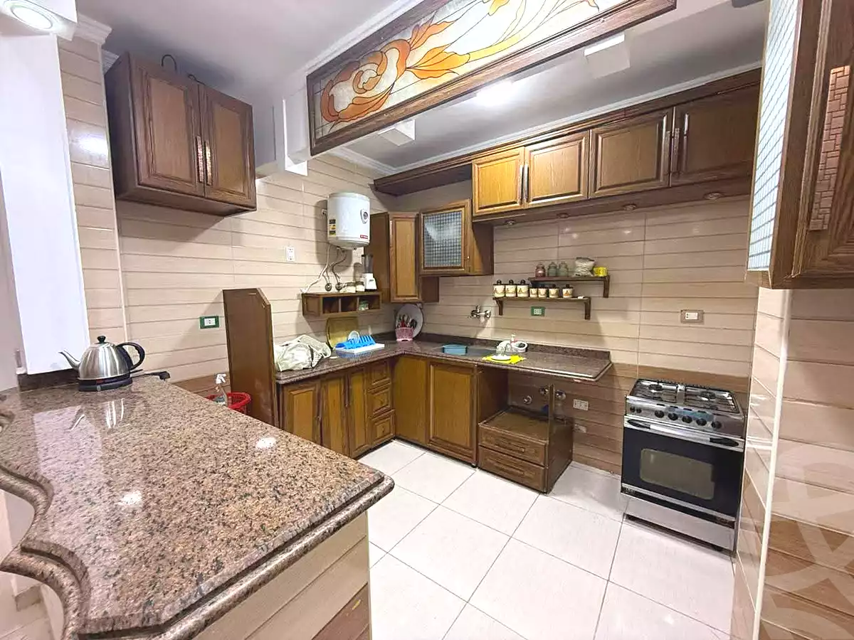 https://aqarmap.com.eg/en/listing/7125685-for-sale-alexandria-camp-cesar-abou-quer-st