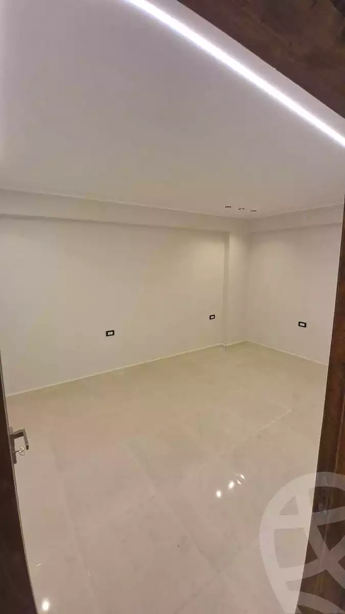 https://aqarmap.com.eg/ar/listing/7125740-for-sale-alexandria-lsywf-el-falki