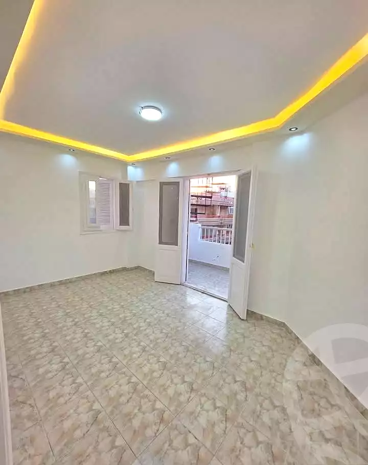 https://aqarmap.com.eg/en/listing/7125789-for-sale-alexandria-al-agamy-shataa-el-nakheel-street-37