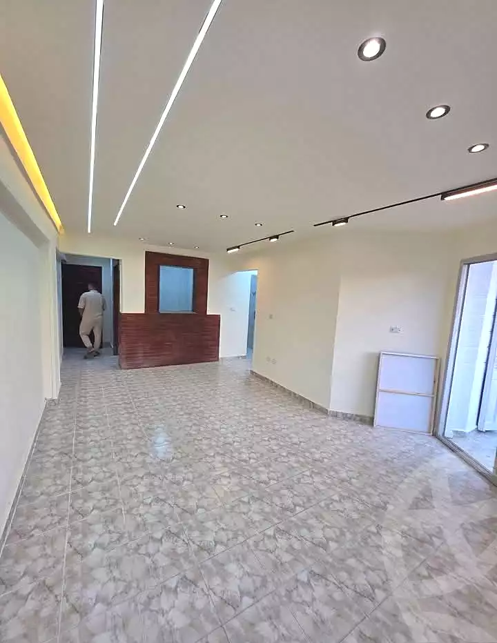 https://aqarmap.com.eg/en/listing/7125789-for-sale-alexandria-al-agamy-shataa-el-nakheel-street-37