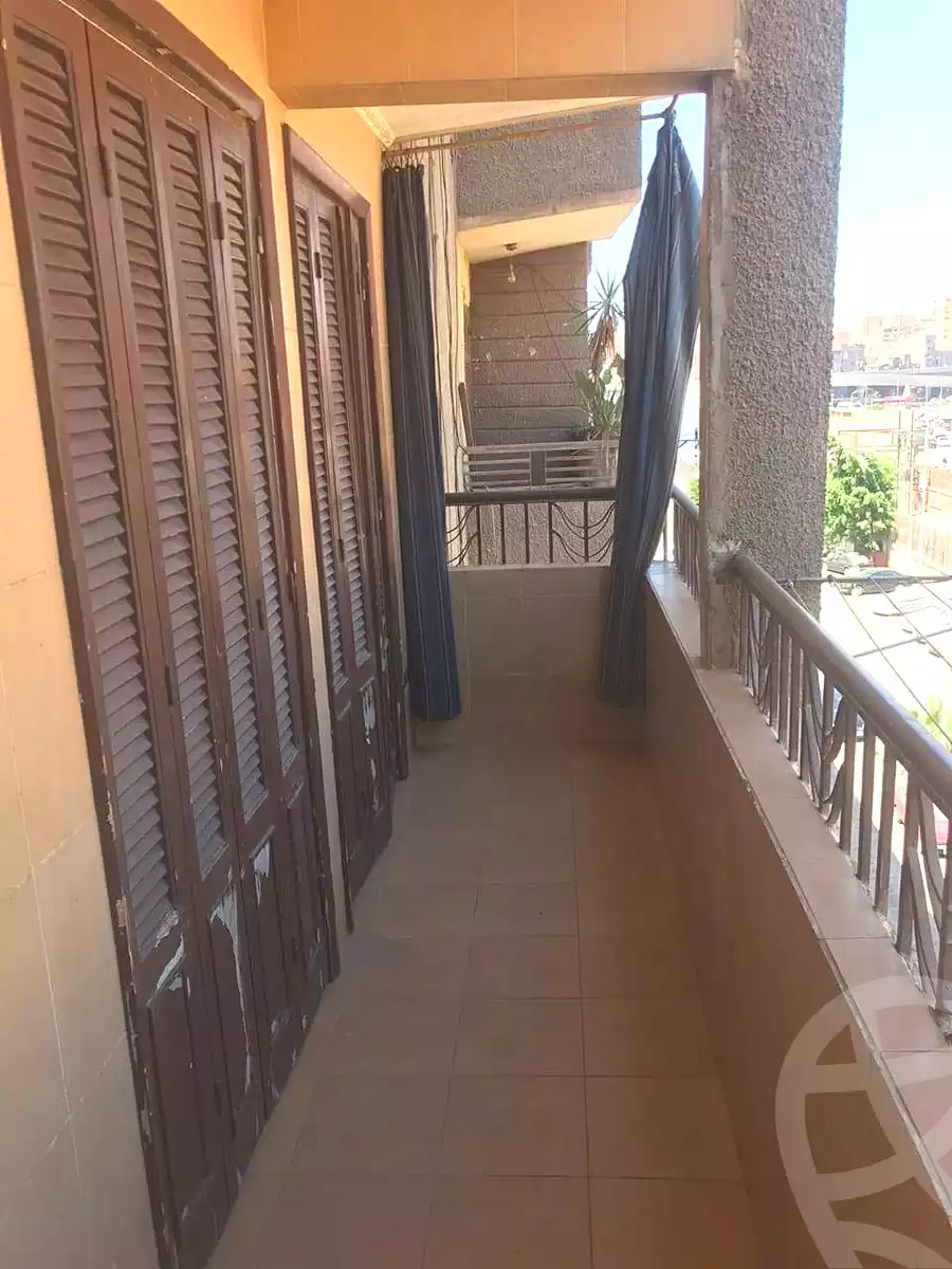 https://aqarmap.com.eg/ar/listing/7126100-for-rent-cairo-ain-shams-yn-shms-lgrby
