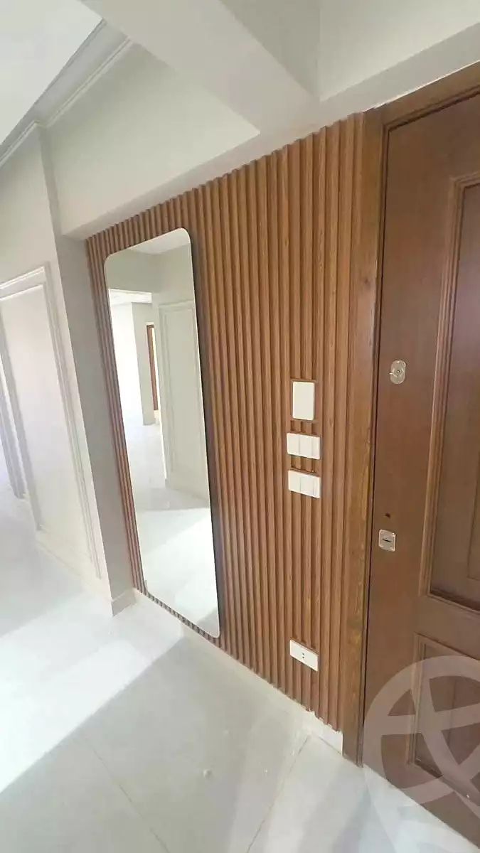 https://aqarmap.com.eg/en/listing/7126126-for-rent-alexandria-lsywf-gamila-city-compound