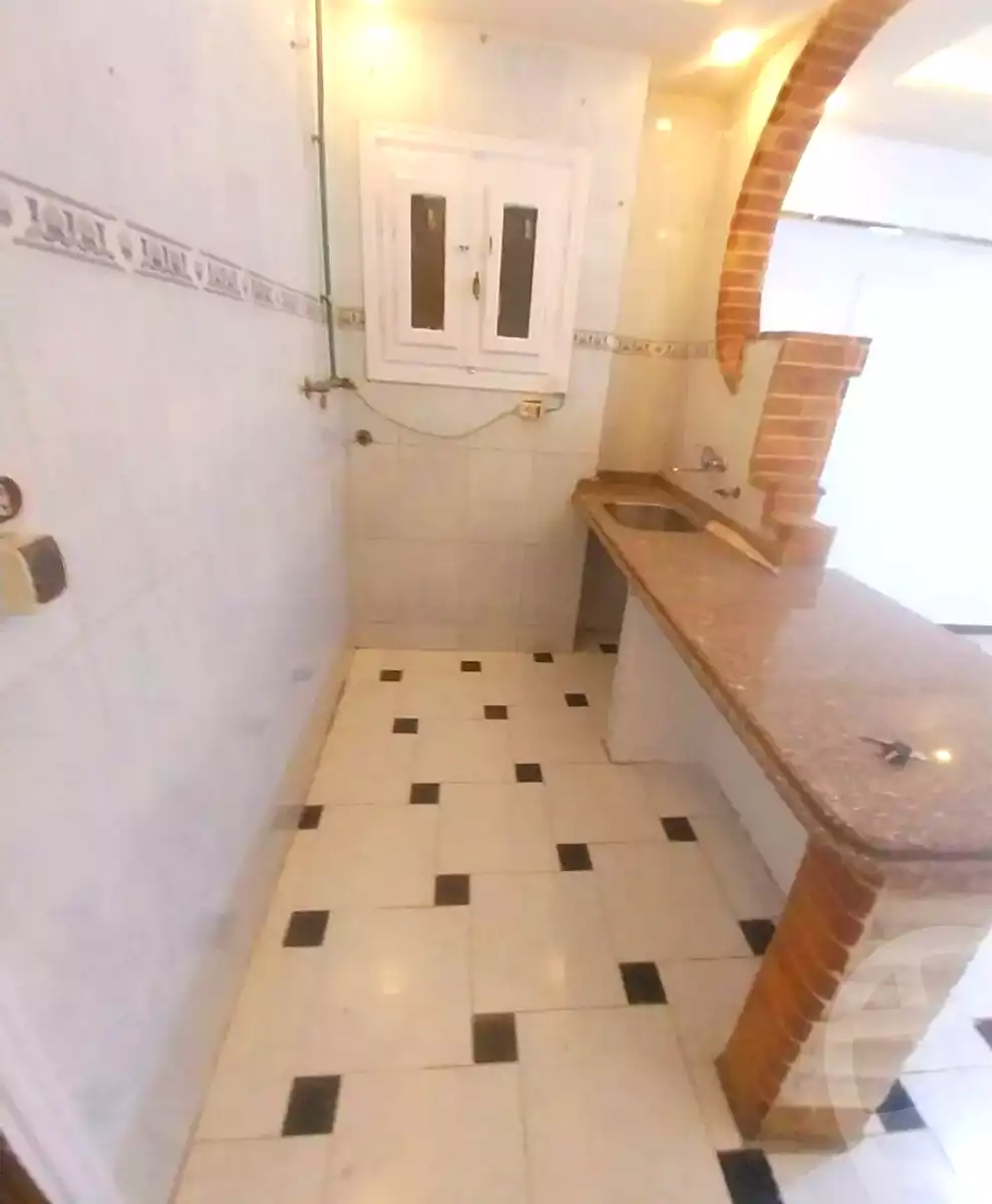 https://aqarmap.com.eg/ar/listing/7126167-for-sale-alexandria-al-agamy-shataa-el-nakheel