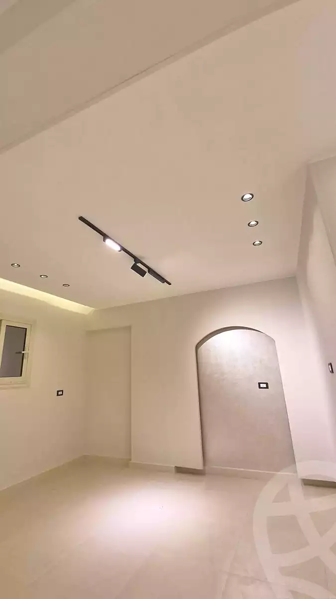 https://aqarmap.com.eg/ar/listing/7126290-for-sale-alexandria-lsywf-el-falki