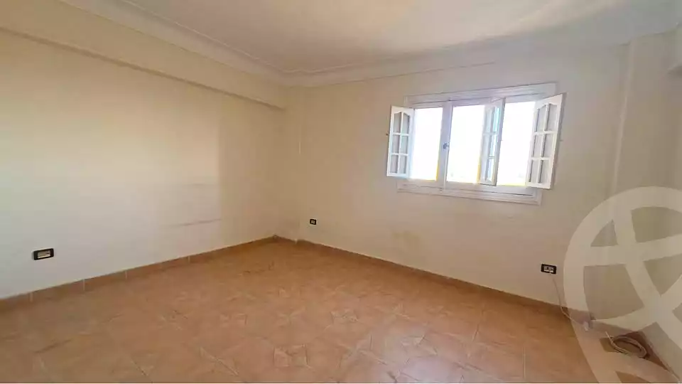 https://aqarmap.com.eg/ar/listing/7126312-for-sale-alexandria-lsywf-gamila-abu-herid-st