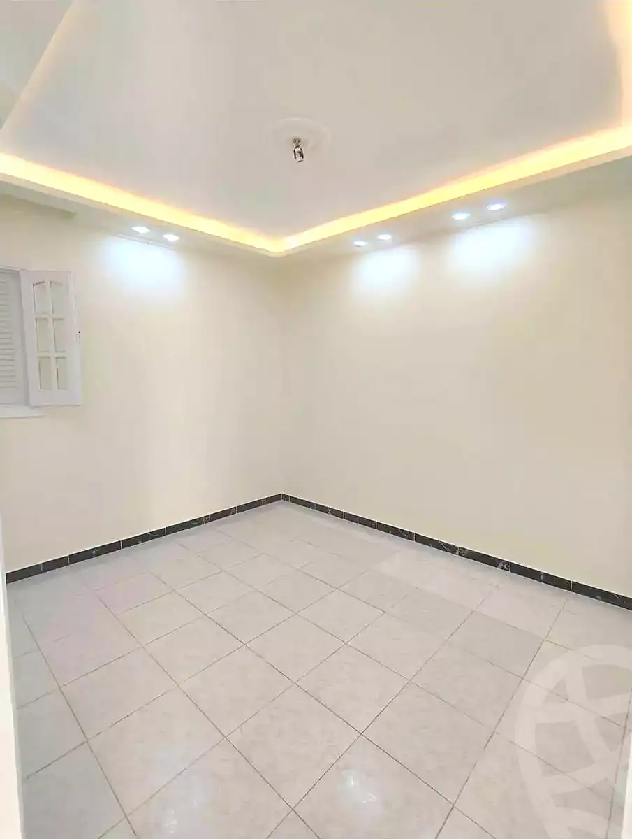 https://aqarmap.com.eg/ar/listing/7126365-for-sale-alexandria-sydy-bshr-sydy-bshr-bhry-gamal-abd-el-nasir-st