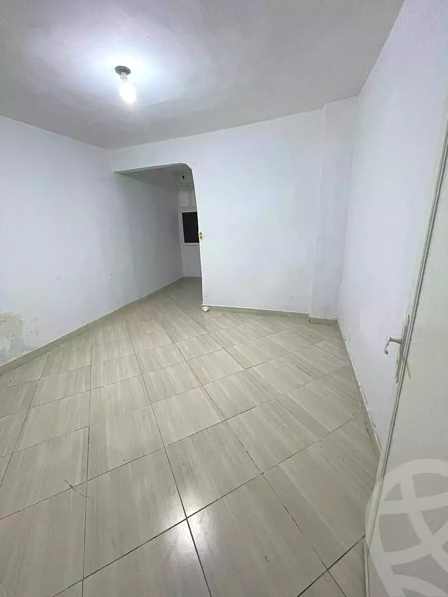 https://aqarmap.com.eg/en/listing/7126403-for-rent-alexandria-cleopatra-al-fostat-st