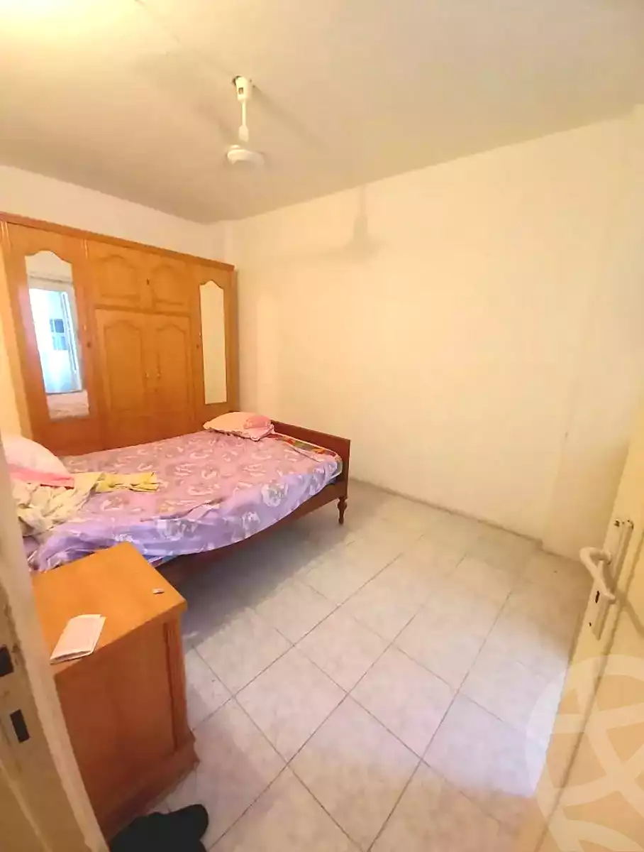 https://aqarmap.com.eg/ar/listing/7126414-for-sale-alexandria-sydy-bshr-sydy-bshr-bhry-khalil-hamada-st