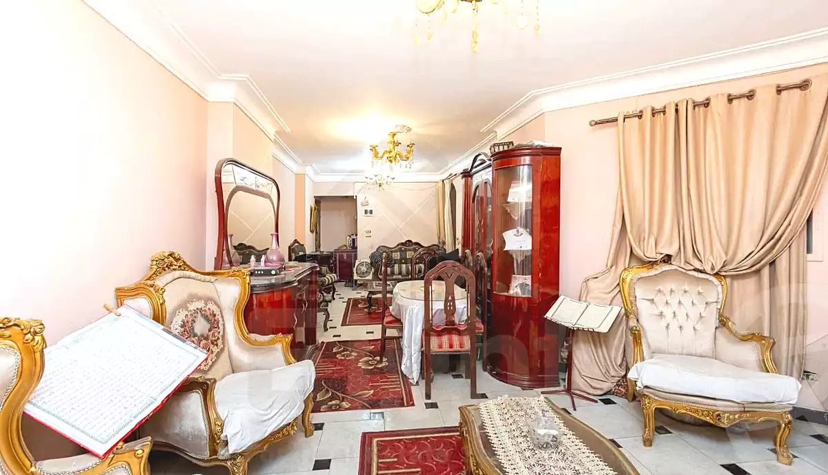 https://aqarmap.com.eg/ar/listing/7126423-for-sale-alexandria-ganaklis