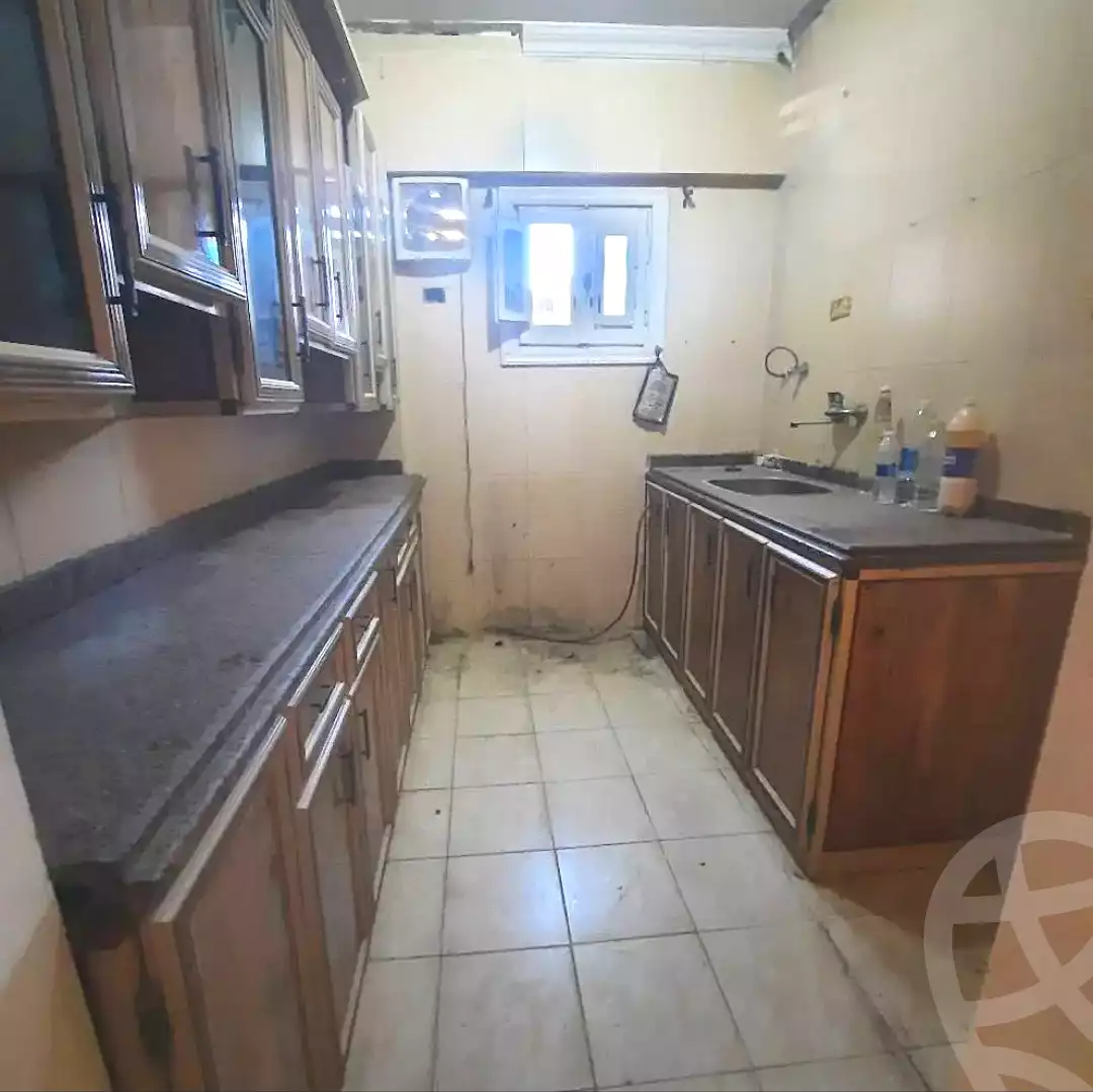https://aqarmap.com.eg/ar/listing/7126519-for-sale-alexandria-al-agamy-el-hanouvel-al-asdakaa-st