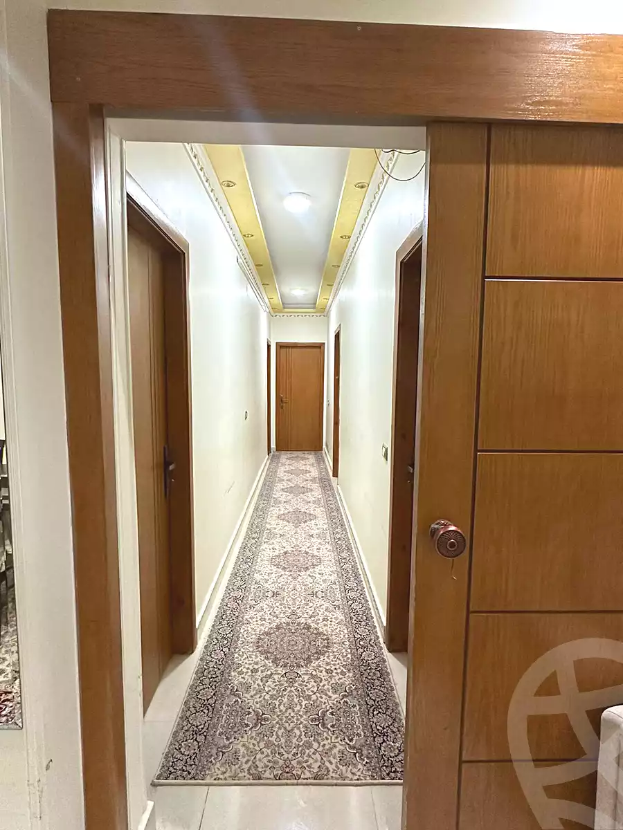 https://aqarmap.com.eg/en/listing/7126513-for-sale-cairo-6th-of-october-compounds-high-town