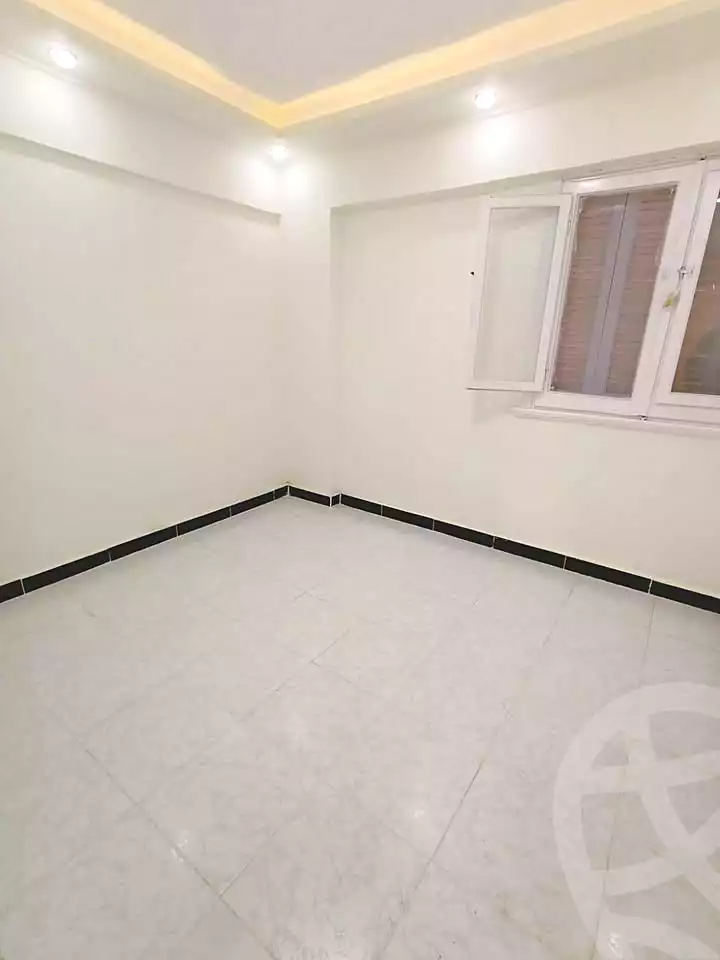 https://aqarmap.com.eg/ar/listing/7126573-for-sale-alexandria-al-agamy-shataa-el-nakheel