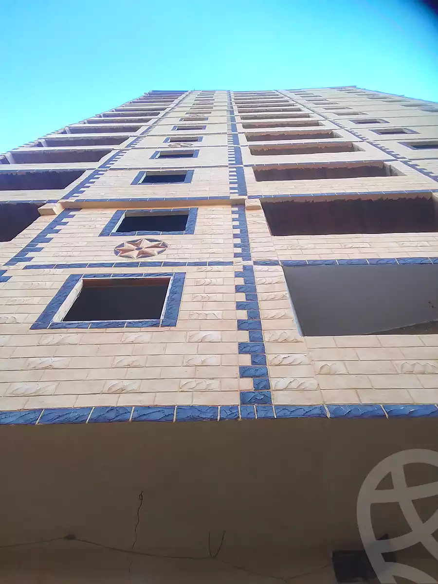 https://aqarmap.com.eg/en/listing/7126679-for-sale-cairo-madinat-el-salam-al-teroli-st