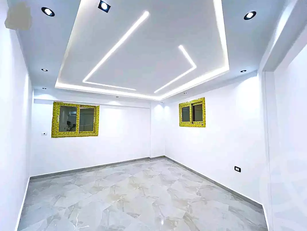 https://aqarmap.com.eg/ar/listing/7126461-for-sale-alexandria-sydy-bshr-sydy-bshr-bhry-shr-mhmd-njyb