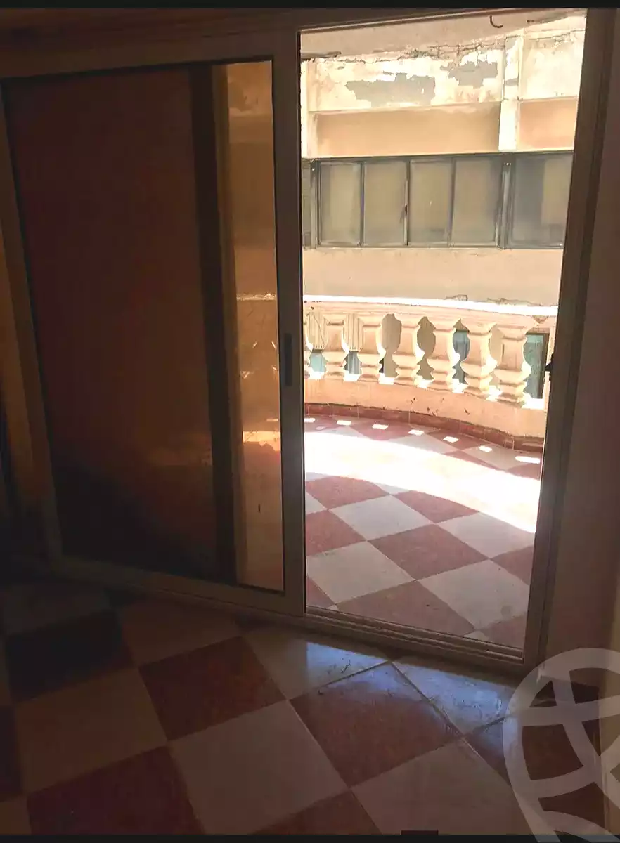 https://aqarmap.com.eg/ar/listing/7126280-for-sale-alexandria-al-agamy-lbytsh-bianchiii
